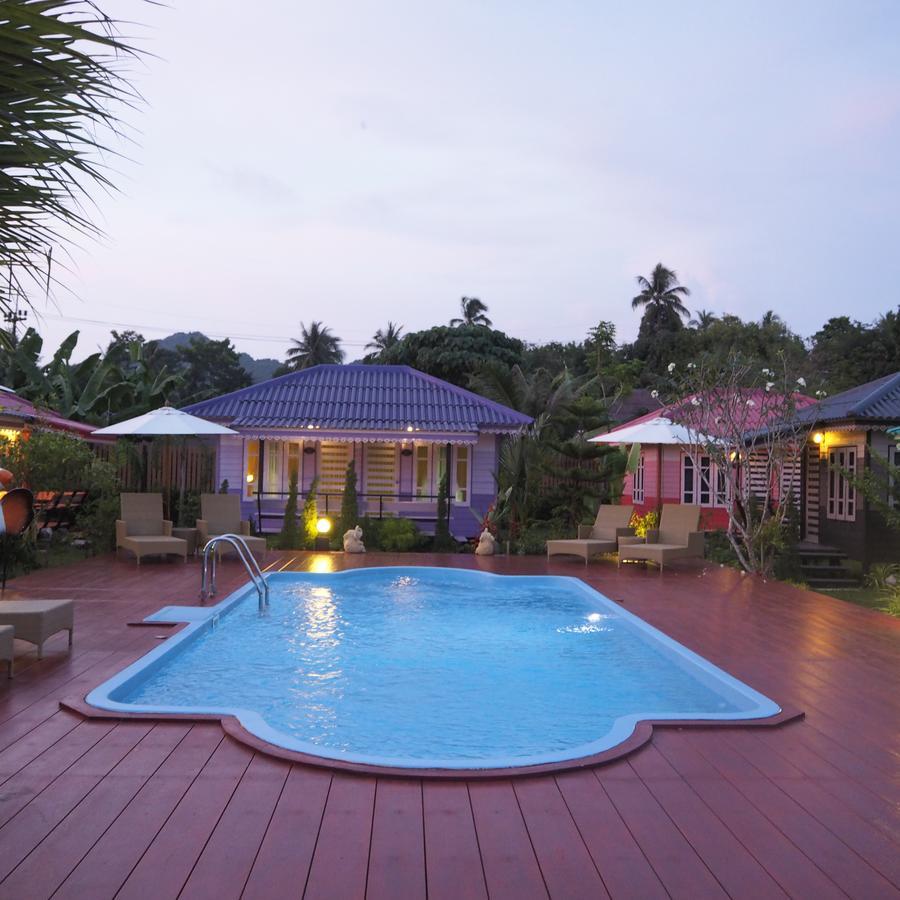 Sunglobe Resort Ko Yao Extérieur photo